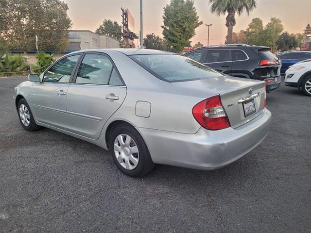 $5900 : 2002 Camry LE image 5