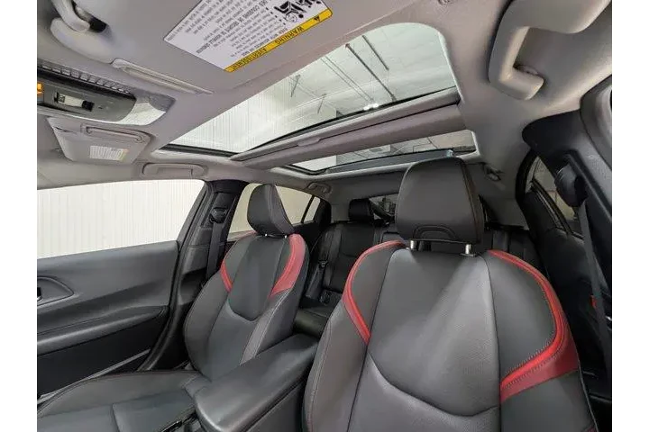 $34589 : Toyota Prius Prime 2024 XSE image 4