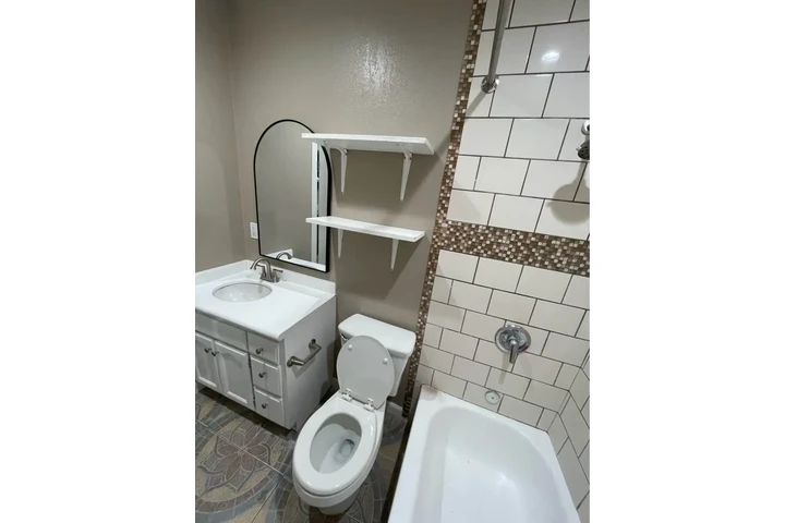 $1800 : Apartamento de 1 recámara image 5