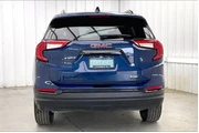 $24995 : GMC Terrain 2023 AWD SLE 4dr thumbnail