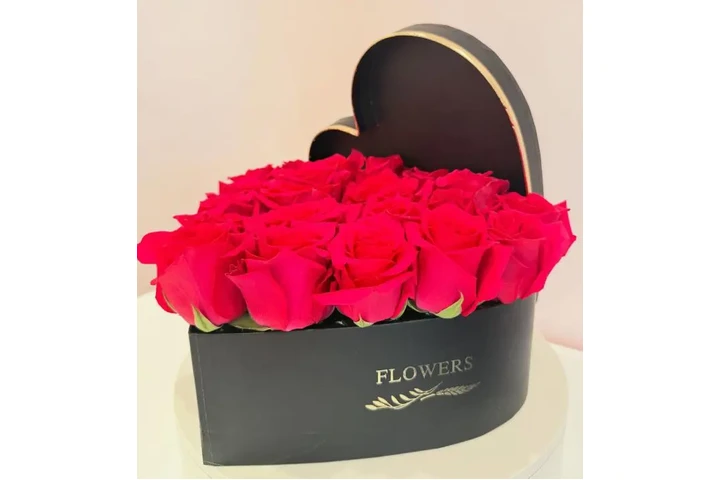 BUSCO FLORISTA * SHERMAN OAKS image 3