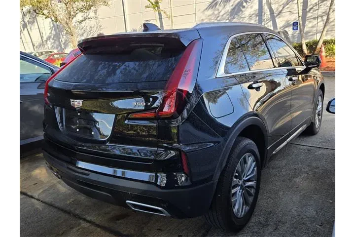 $36993 : Cadillac XT4 2025 Premium Lu image 6