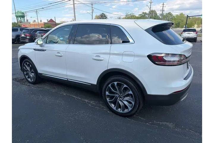 $39998 : Lincoln Nautilus 2023 AWD Re image 4