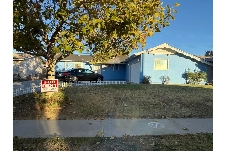 $2590 : Beautiful Home_Reduced Price! image 1