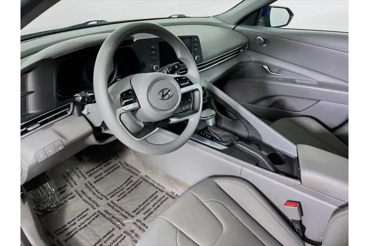 $17143 : Hyundai ELANTRA 2023 SEL 4dr image 7