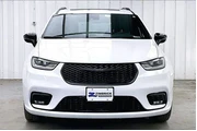 $36990 : Chrysler Pacifica 2024 Limit thumbnail