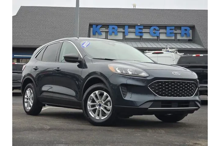 $19858 : Ford Escape 2022 AWD SE 4dr image 2