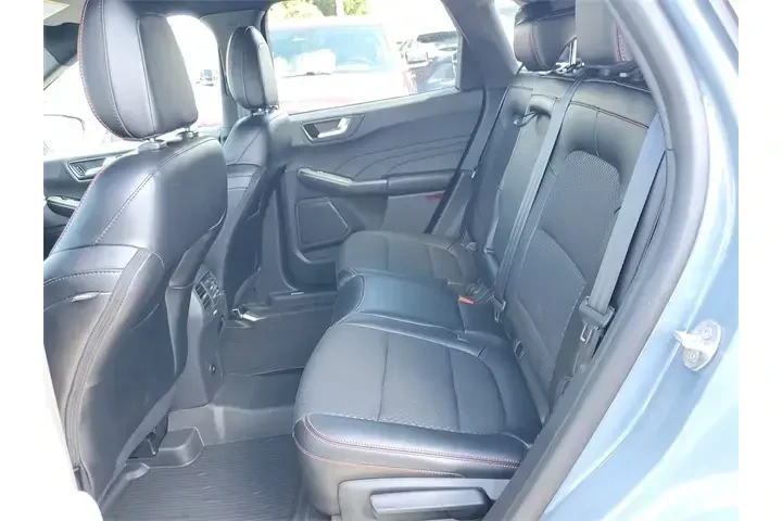 $25990 : Ford Escape Hybrid 2023 ST-L image 10