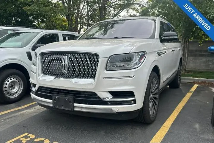 $27995 : Lincoln Navigator 2019 4x4 R image 6