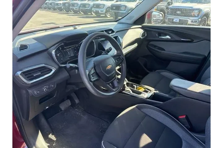 $21000 : Chevrolet Trailblazer 2022 L image 8