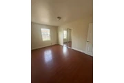 CASA EN RENTA EN L.A. 90011 thumbnail