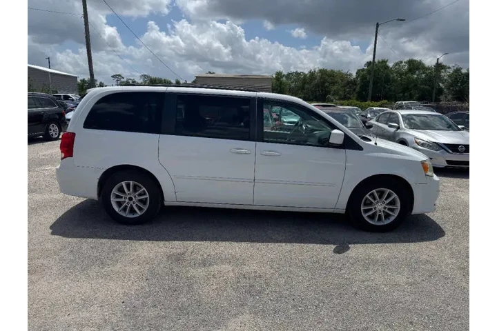 $4997 : 2014 Grand Caravan SXT image 5