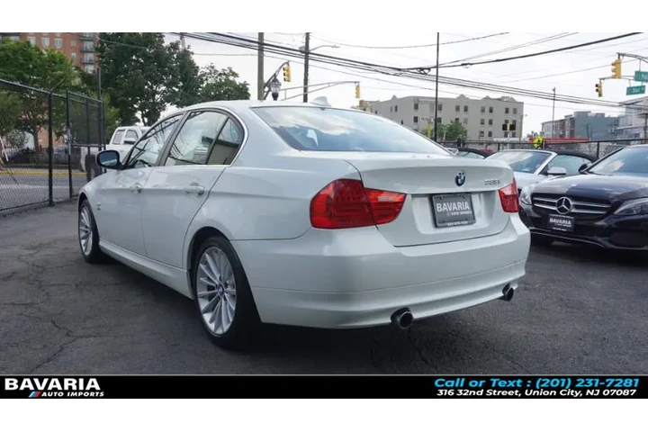 $12995 : 2011 3 Series 4dr Sdn 335i xD image 5