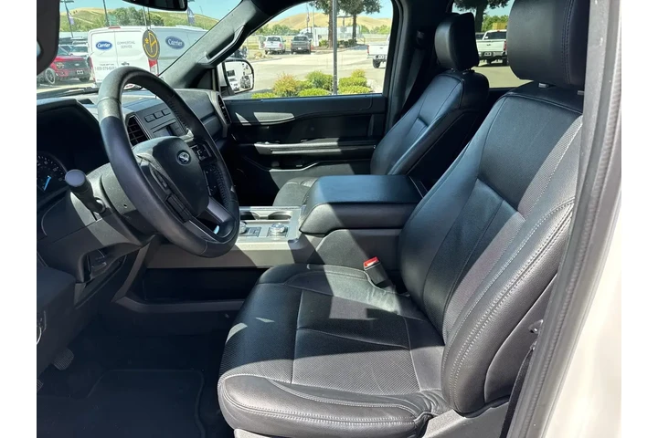 $24950 : Ford Expedition 2018 4x4 XLT image 9