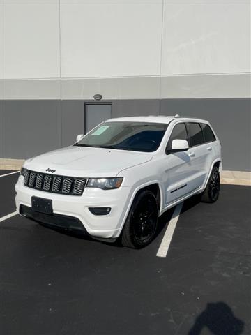 $16995 : 2018 Grand Cherokee ALTITUDE image 8