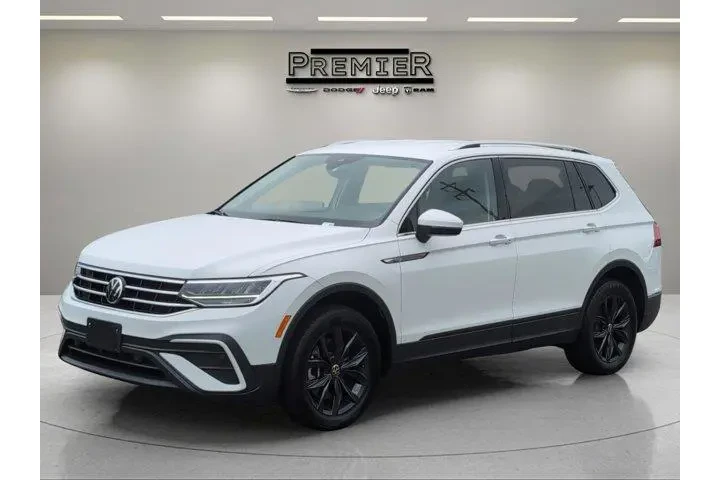 $26791 : Volkswagen Tiguan 2024 SE 4d image 1