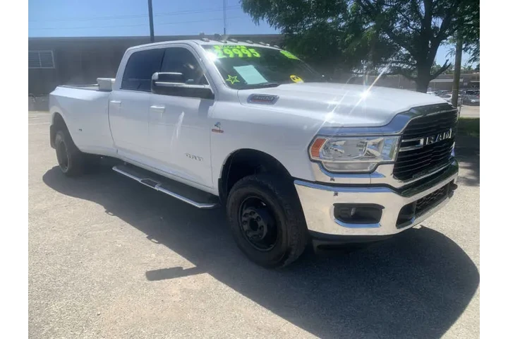 $29995 : 2020 RAM 3500 Big Horn image 5