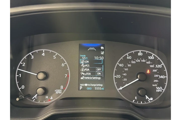 $21781 : Gold Certified 2024 Corolla LE image 3