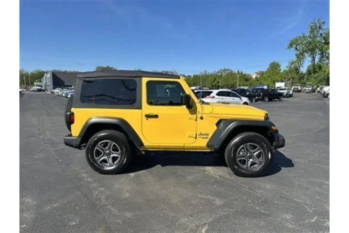 $23990 : Jeep Wrangler 2019 4x4 Sport image 6