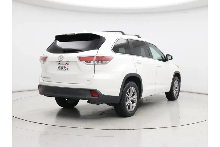 $18998 : Toyota Highlander 2015 LE 4d image 8