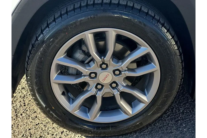 $18582 : GMC Terrain 2022 SLT 4dr SUV image 8