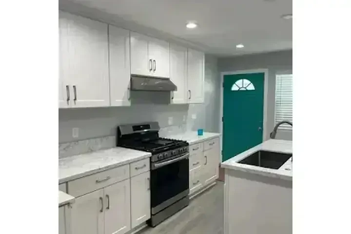 RENTO CASA DE ATRAS📍 image 6