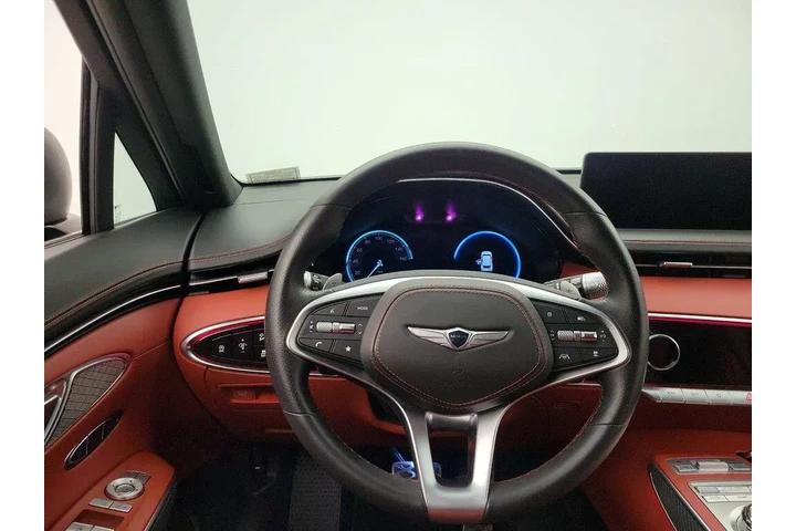 $38998 : Genesis GV70 2023 AWD 2.5T S image 10