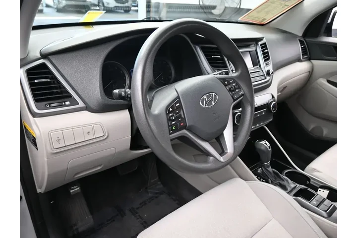 $10991 : Hyundai TUCSON 2017 SE Plus image 10