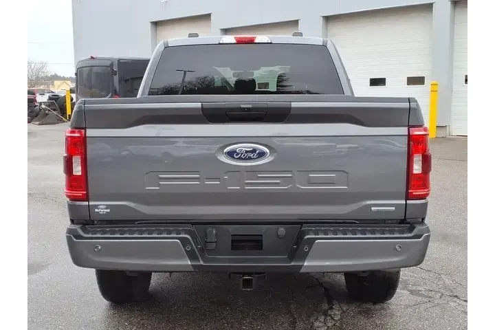 $39900 : Ford F-150 2023 4x4 XLT 4dr image 4