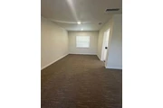 $2500 : READY TO MOVE IN HOME thumbnail