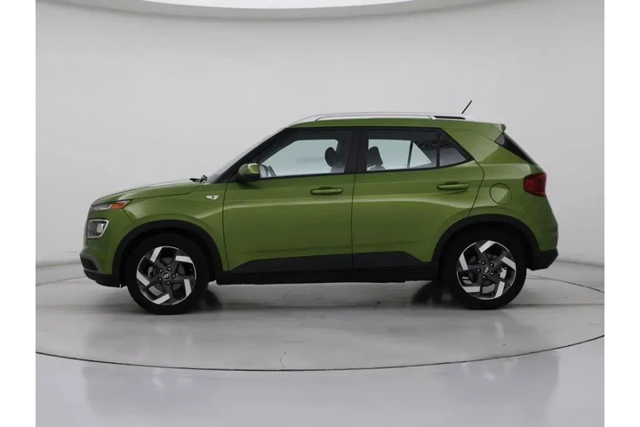 $17998 : Hyundai VENUE 2023 SEL 4dr C image 3