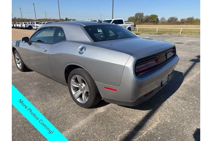 $14495 : Dodge Challenger 2016 SXT 2d image 5