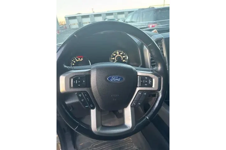 $29995 : Ford F-150 2018 4x4 Platinum image 9