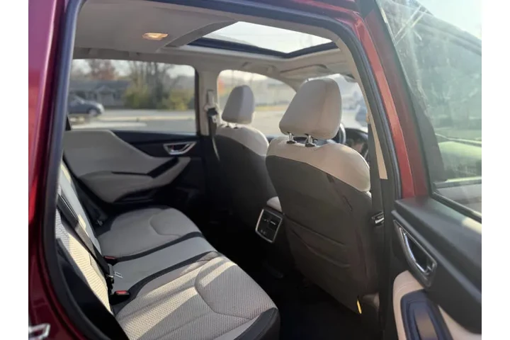 $15999 : 2021 Forester Premium image 8