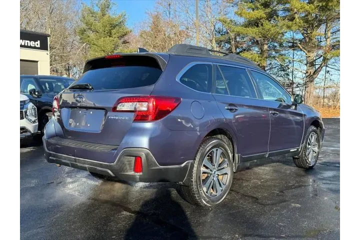 $17500 : Subaru Outback 2018 AWD 2.5i image 2