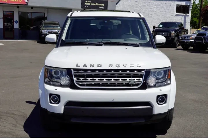 $23979 : 2016 Land Rover LR4 HSE image 5