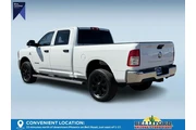 $39888 : Ram 3500 2019 4x4 Tradesman thumbnail