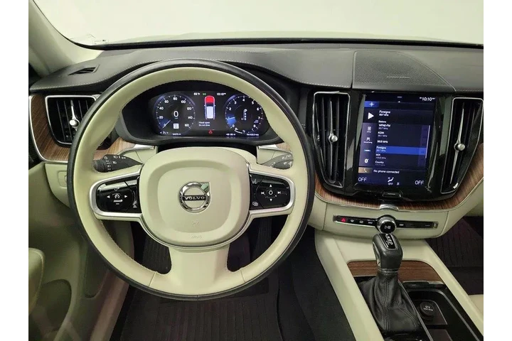 $24998 : Volvo XC60 2020 T5 Inscripti image 10