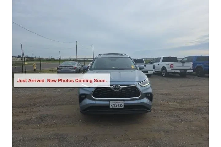 $36800 : Toyota Highlander 2022 AWD L image 2
