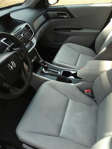 $8500 : 2014 Honda Accord LX Sedan image 3