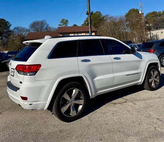 $10900 : 2015 Grand Cherokee Overland image 8