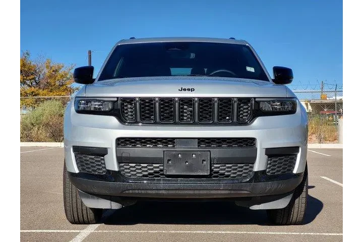 $30532 : Jeep Grand Cherokee L 2024 4 image 2