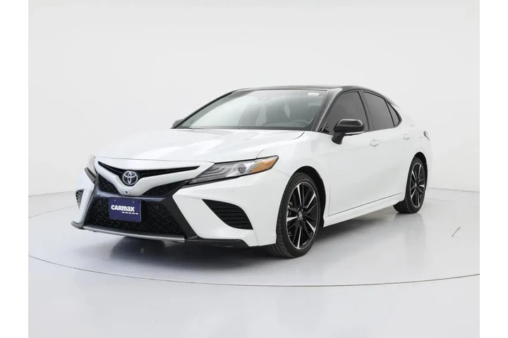 $29998 : Toyota Camry 2018 XSE V6 4dr image 4