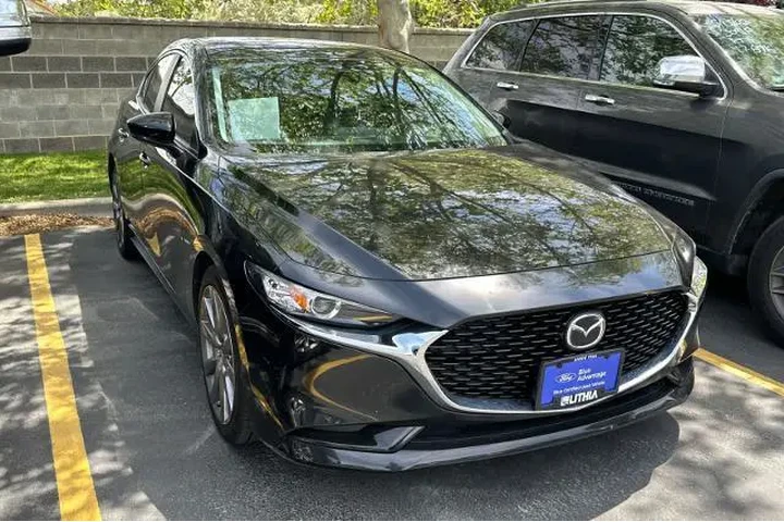 $18995 : Mazda Mazda3 Sedan 2019 Pref image 3