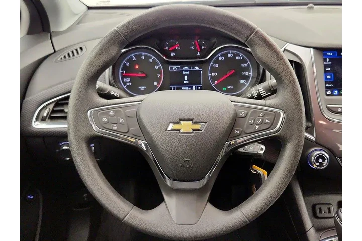 $15998 : Chevrolet Cruze 2019 LS 4dr image 10