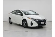 Toyota Prius Prime 2020 LE 4