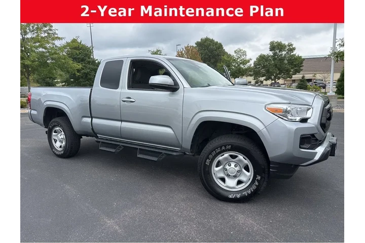 $30800 : Gold Certified2023 Tacoma SR image 1