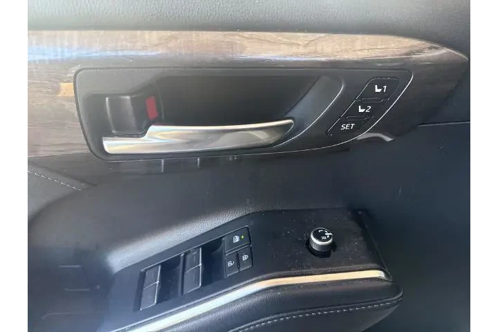 $24427 : Toyota Highlander 2020 Limit image 9