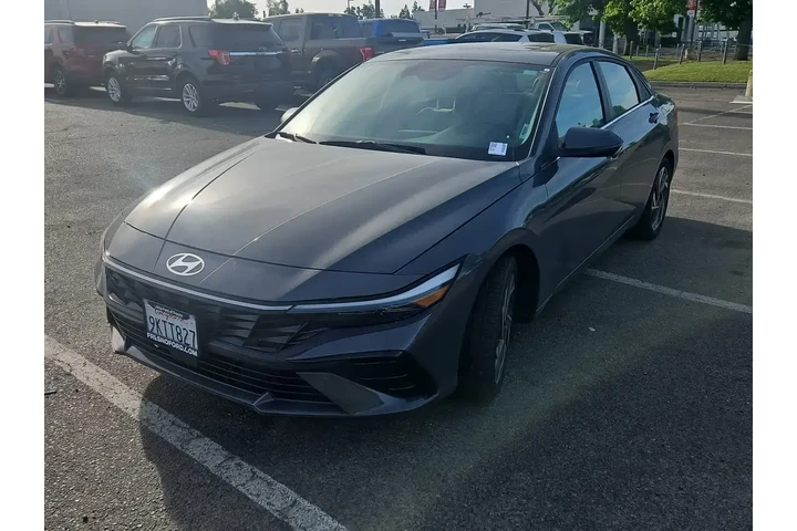 $23000 : Hyundai ELANTRA Hybrid 2024 image 1