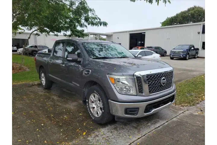 $16988 : Nissan Titan 2017 4x2 S 4dr image 1